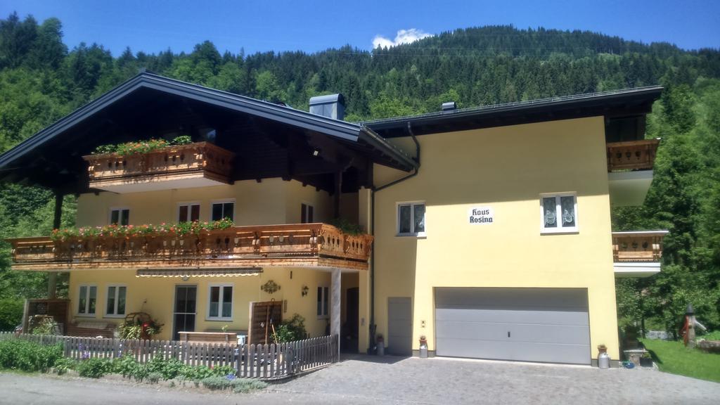 Haus Rosina Apartamento Mühlbach am Hochkönig Quarto foto